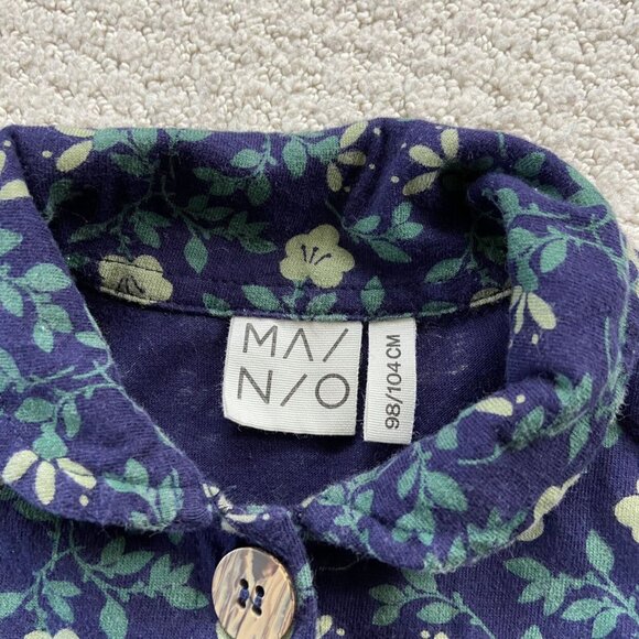 Mainio Navy Blue Floral Collared Top - Picture 2 of 3